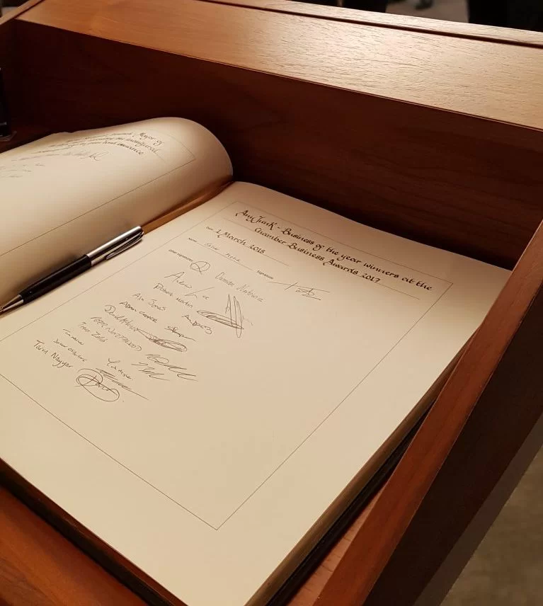 anyjunk opens london stock exchange